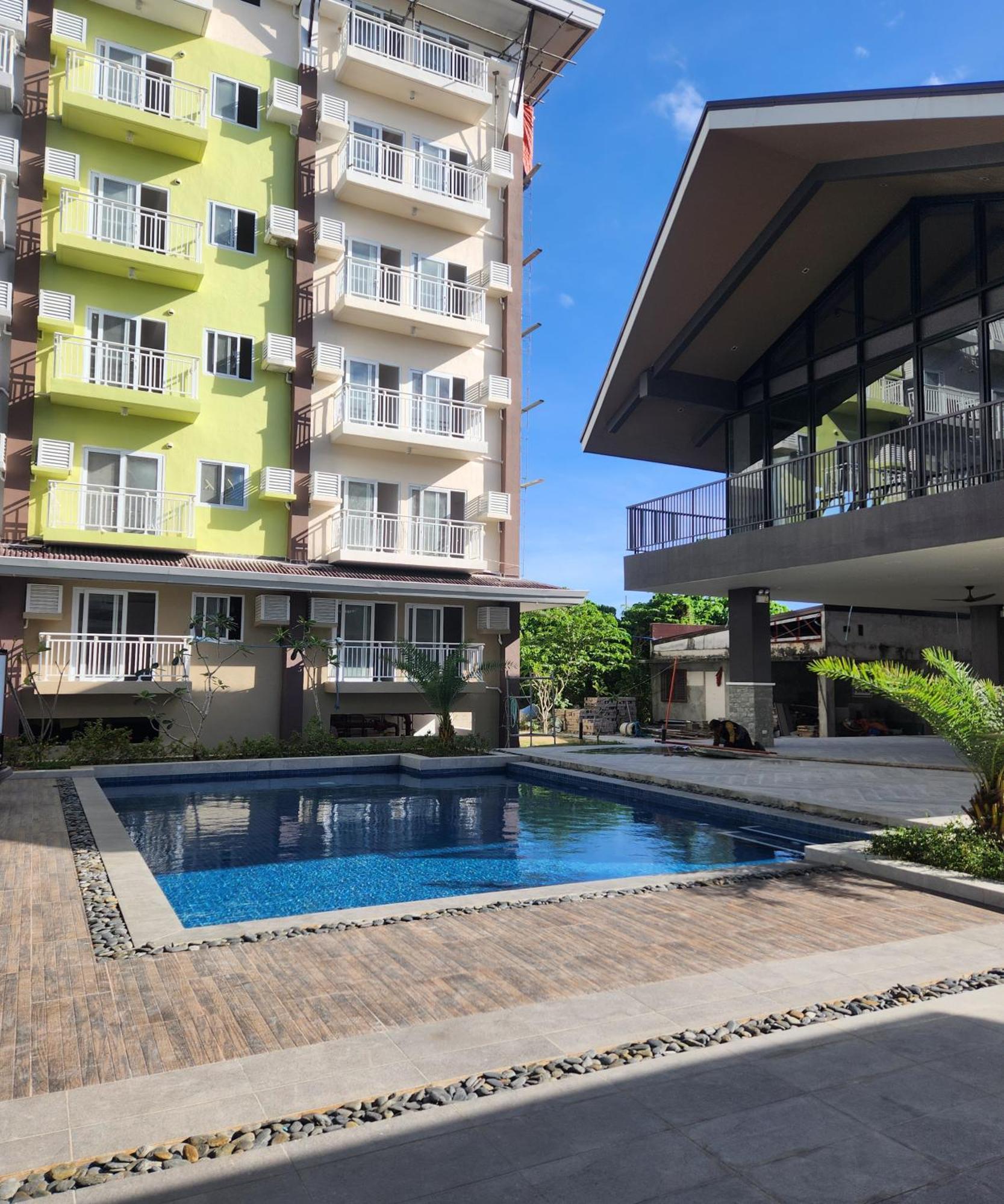 Condo Azur Suites A125 Amani Resorts Residences , 5 Minutes Airport, Netflix, Stylish, Cozy With Luxurious Swimming Pool Lapu-Lapu City Buitenkant foto