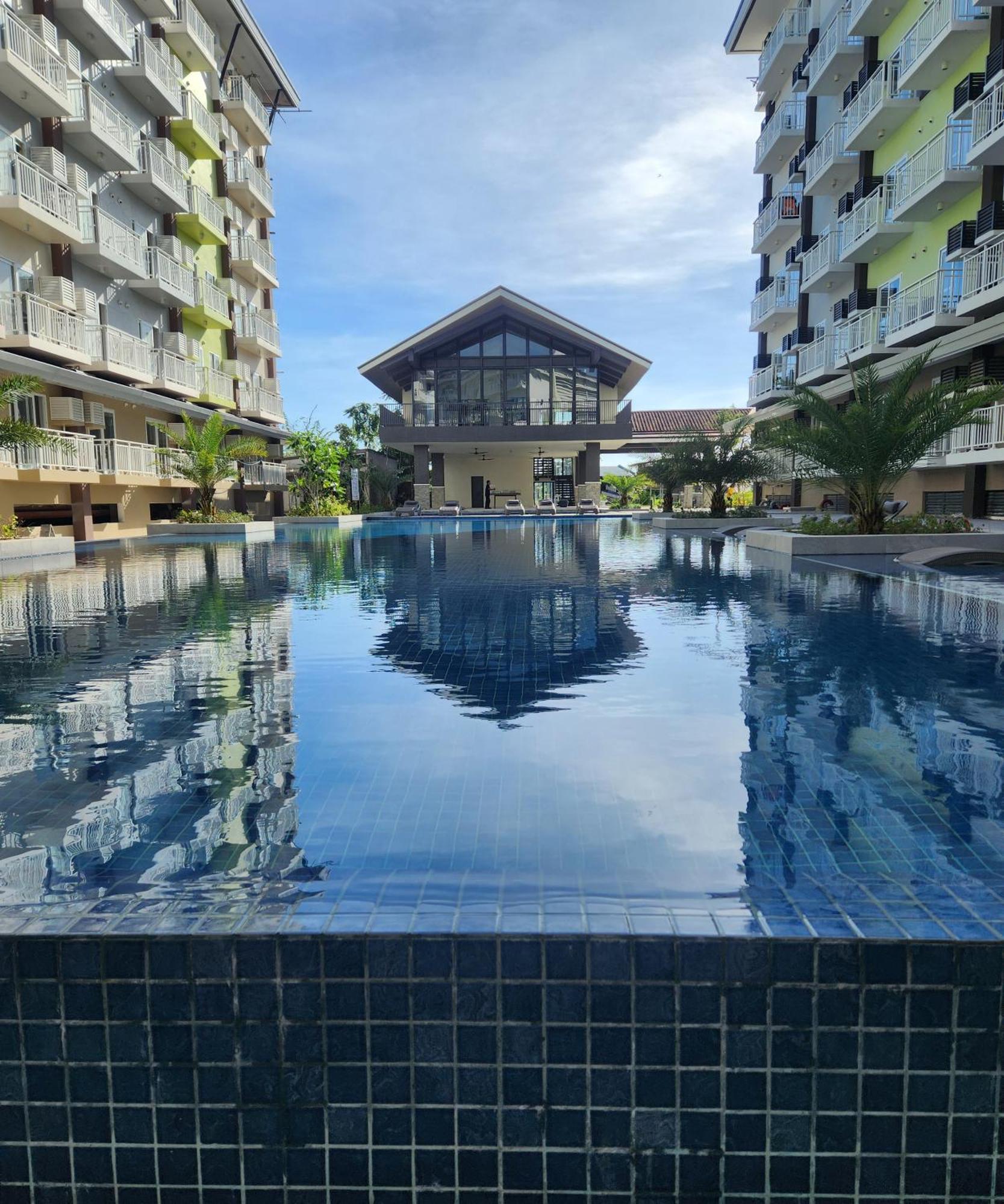 Condo Azur Suites A125 Amani Resorts Residences , 5 Minutes Airport, Netflix, Stylish, Cozy With Luxurious Swimming Pool Lapu-Lapu City Buitenkant foto