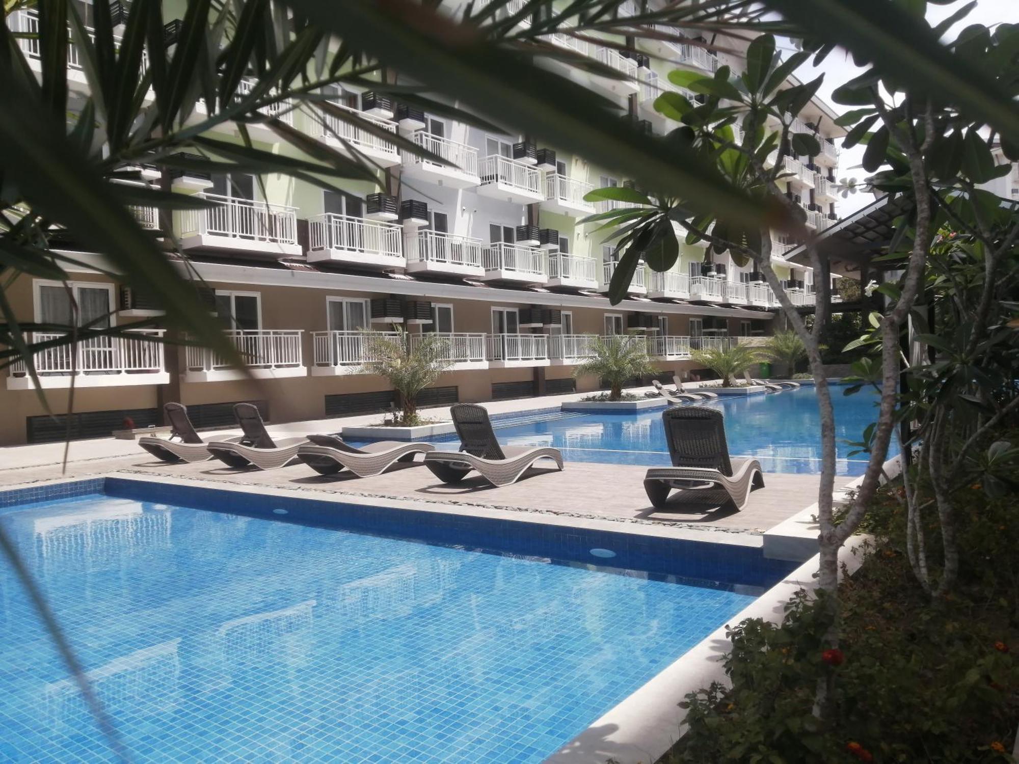 Condo Azur Suites A125 Amani Resorts Residences , 5 Minutes Airport, Netflix, Stylish, Cozy With Luxurious Swimming Pool Lapu-Lapu City Buitenkant foto
