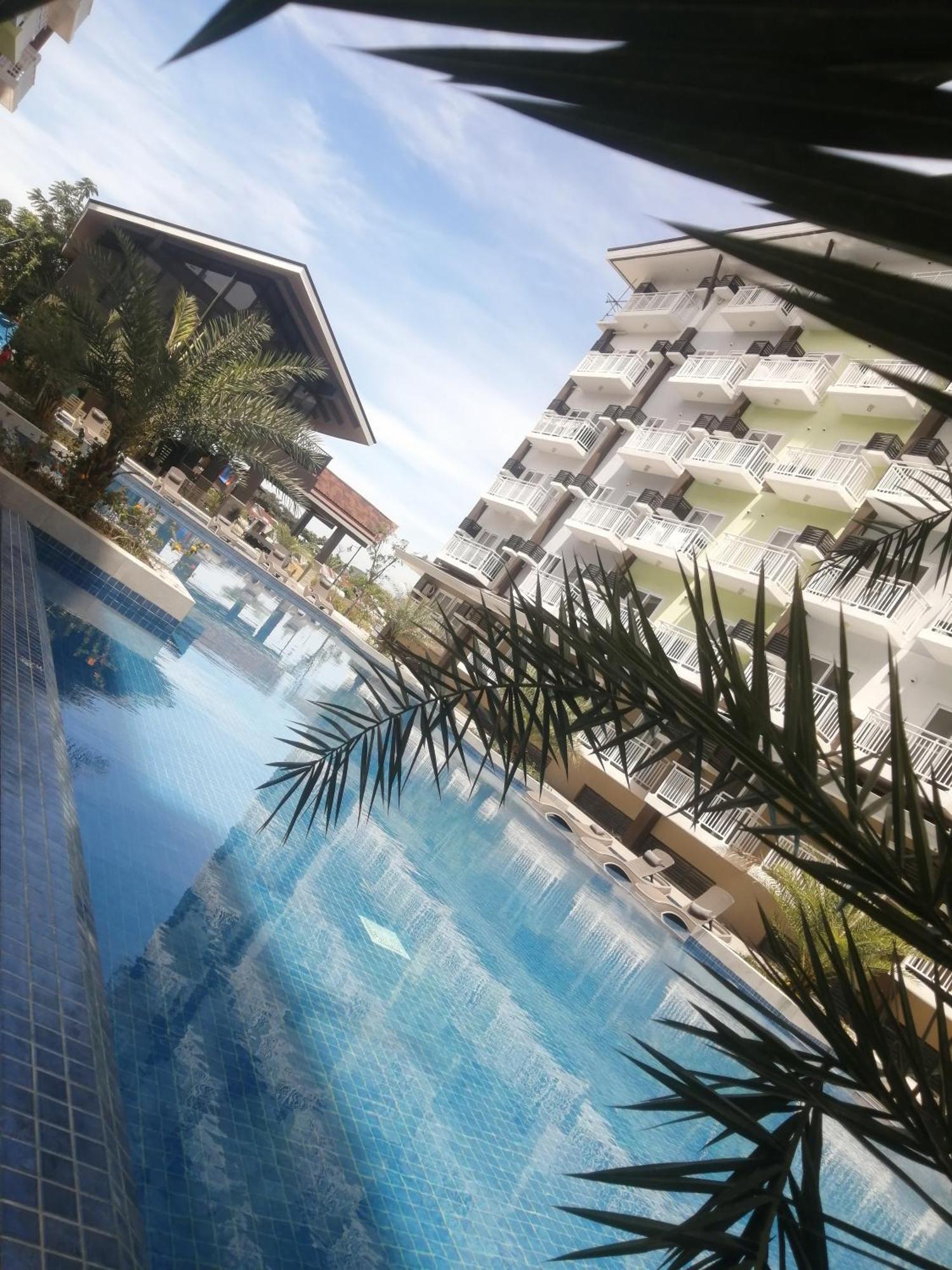 Condo Azur Suites A125 Amani Resorts Residences , 5 Minutes Airport, Netflix, Stylish, Cozy With Luxurious Swimming Pool Lapu-Lapu City Buitenkant foto