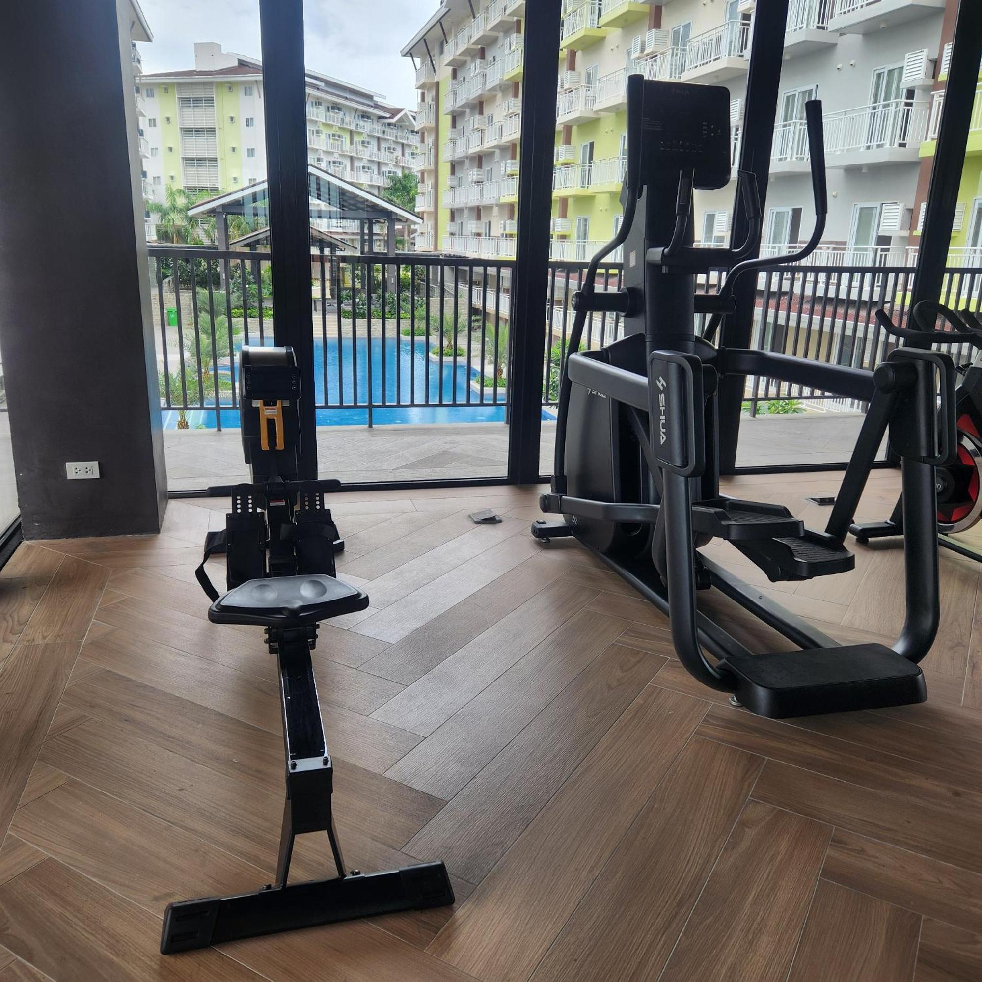 Condo Azur Suites A125 Amani Resorts Residences , 5 Minutes Airport, Netflix, Stylish, Cozy With Luxurious Swimming Pool Lapu-Lapu City Buitenkant foto